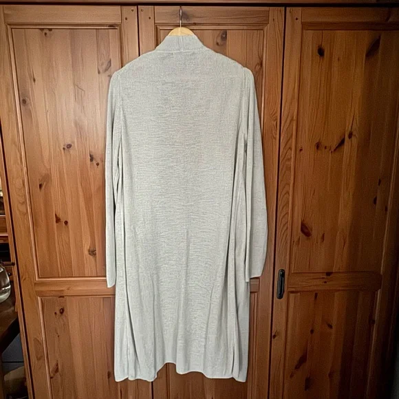 Banana Republic Beige Open-Front Cardigan - Picture 2 of 5